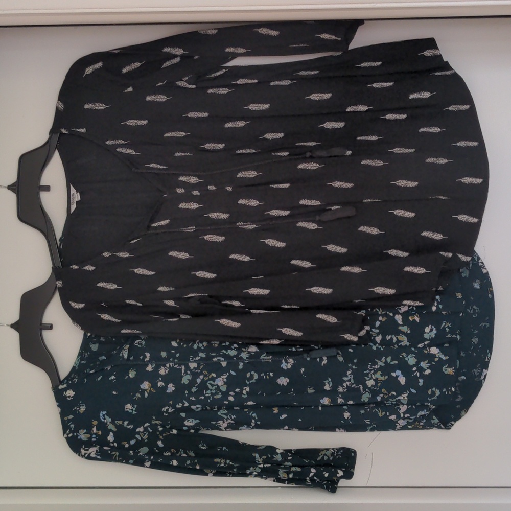 Sonoma Women's 3/4 Sleeve Blue And Black Blouse Size Small Bundle